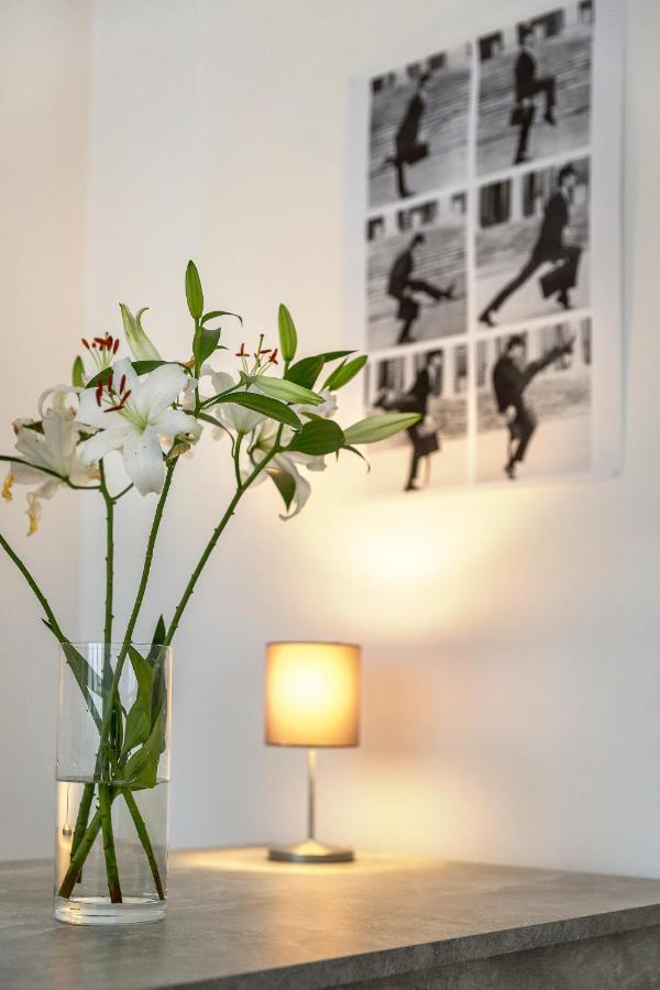Newton-Appartement Mit 3 Schlafzimmern Berlin Eksteriør billede