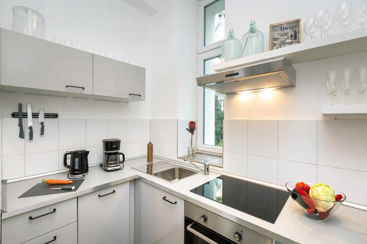 Newton-Appartement Mit 3 Schlafzimmern Berlin Eksteriør billede